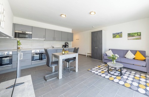 Titisee-Neustadt Apartment | Apartment T5 80 sqm, 3 bedrooms with balcony, max. 7 persons