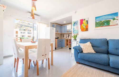 Puerto de Pollensa Apartment | Apartment 'Taiko' in Puerto Pollensa with Private Terrace, Balcony and Wi-Fi