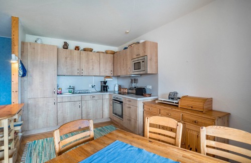 Schonach im Schwarzwald Apartment | Apartment 'Terrassenpark 160' with Mountain View, Balcony and Wi-Fi