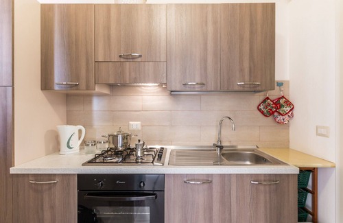 Marina di Ragusa Apartment | Apartment Teti - Single house - 100m by the sea - Marina di Ragusa centre