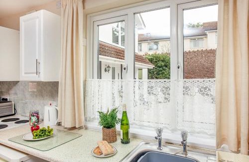 Roundham House | Apartment Three - Uk39836