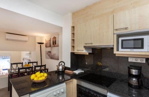 Calafat Apartment | Apartment Triplex Mare Nostrum by Interhome