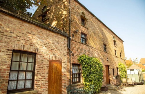 Bilbrough Apartment | Apartment Two, The Carriage House.