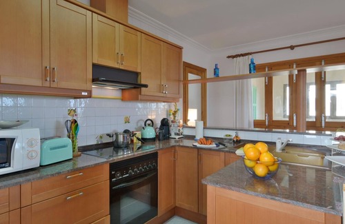 Son Serra de Marina Apartment | Apartment 'Verge De Lluc 3' with Sea View, Wi-Fi and Air Conditioning