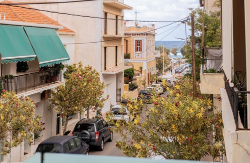 Old Town Apartment | Apartment very close to the water and the beach