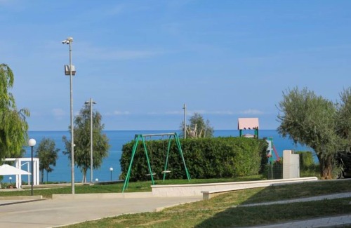 Torino di Sangro Apartment | Apartment Villagio Miramare in Torino di Sangro - 3 persons, 1 bedrooms