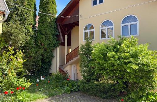 Heviz Apartment | Apartment Villa Attila