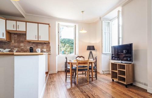 Saint-Jean-de-Luz Apartment | Apartment Villa La Concha-2 by Interhome