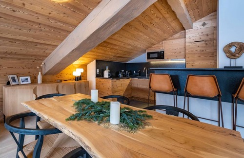 Les Allues Apartment | Apartment with balcony, wood stove, parking - 6 people