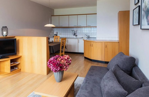 Tesimo Apartment | Apartment 'Wiese' with Mountain View, Shared Pool and Wi-Fi