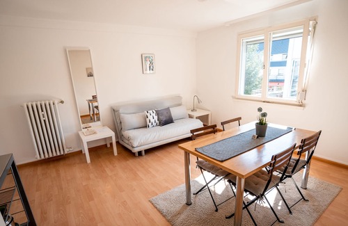 Kirchzarten Apartment | Apartment with 2 bedrooms and access to shared bathroom facilities
