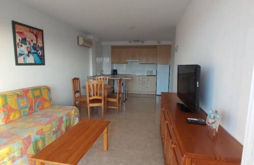 Cap de Salou Apartment | APARTMENT WITH PARKING 5 MINUTES FROM PORT AVENTURA