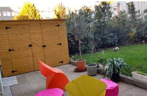 Saint-Denis Apartment | Apartment with garden close to Paris