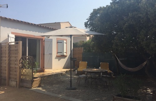 Monticello Apartment | Apartment with garden, beautiful apartment near the city center and the beach.