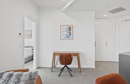 Phillip Apartment | Apartment with Gym and Indoor Pool Access