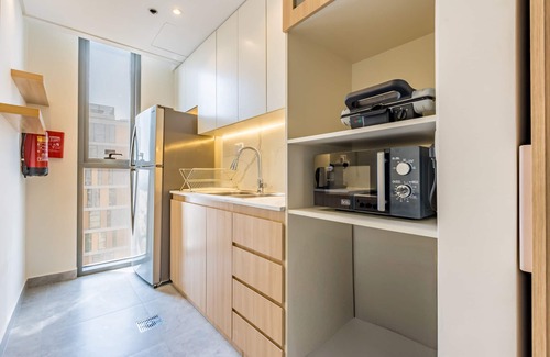 Dubai Production City Apartment | Apartment with Lush Green Views, Minutes to City Centre Meaisem and Butterfly Gardenby Deluxe Holiday Homes