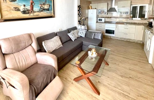 Almeria Apartment | Apartment with private terrace and cruising views
