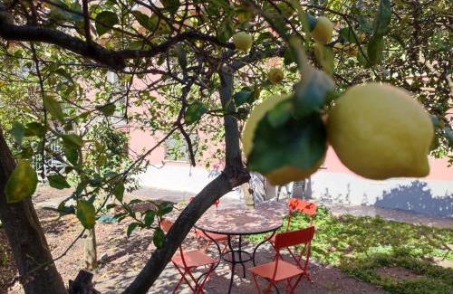 Finalborgo Apartment | Apartment with private Garden