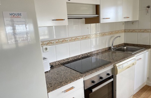 L'Hospitalet de Llobregat Apartment | Apartment with sea views next to the beach of Mar Bella