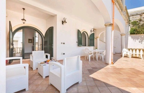 Santa Maria di Leuca Apartment | Apartment with sea view