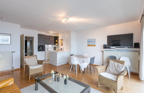 Middelkerke Apartment | Apartment with spacious living room