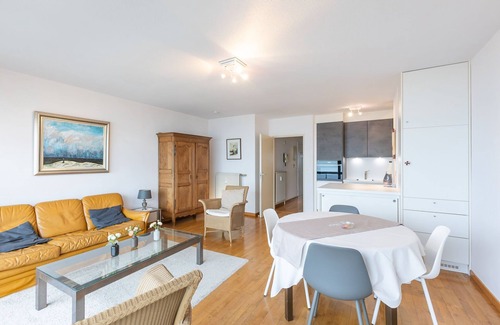 Middelkerke Apartment | Apartment with spacious living room