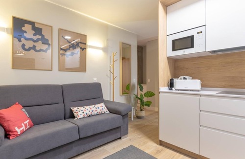 Castanos Apartment | APARTMENTO 6 by HiBilbao
