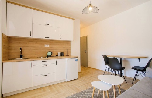 Mostar Old Town Apartment | apartments and rooms arch