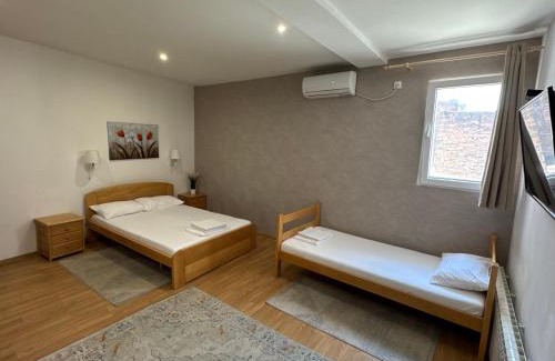 Savamala House | Apartments and Rooms L E F T RIVER Belgrade