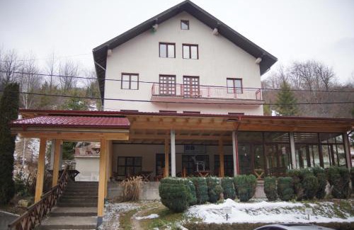 Kopaonik House | Apartments and Rooms Vicko