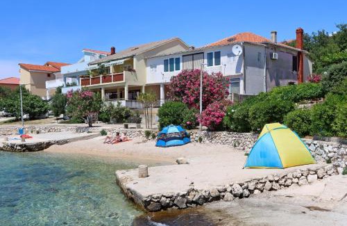 Mandre Apartment | Apartments by the sea Mandre, Pag - 6474