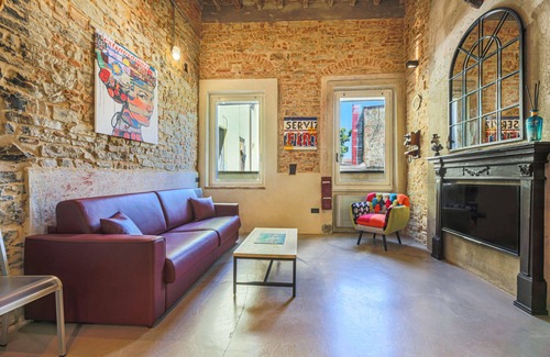 San Niccolo Apartment | Apartments Florence - Urban San Niccolò charming 2bdr apartment