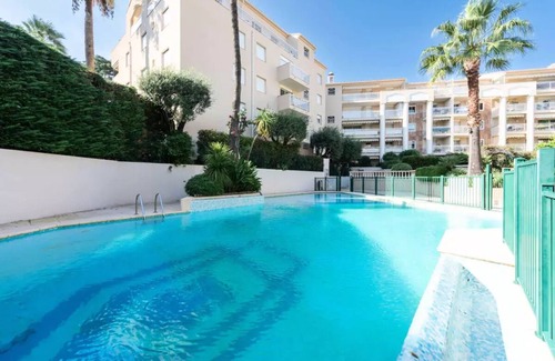 Prado - Republique Apartment | Apartments for 4 People
