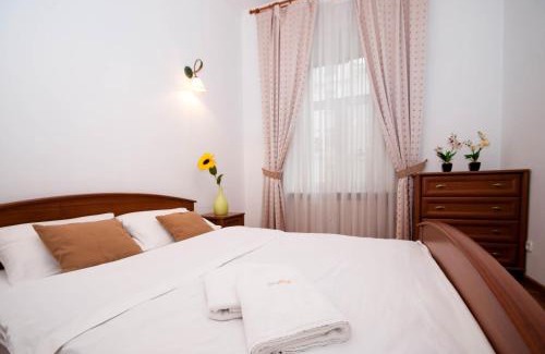 Besarabka Apartment | Apartments in the CENTER on Shota Rustaveli