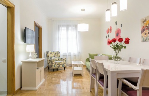 Kosancicev Venac Apartment | Apartments IvanBeg