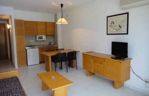 Pals Apartment | Apartments near the beach Ref. Golf beach pals b-24 Pool