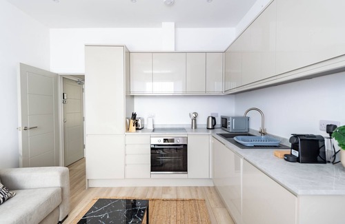 Chysauster Apartment | Apartments of Penzance, Apt 3