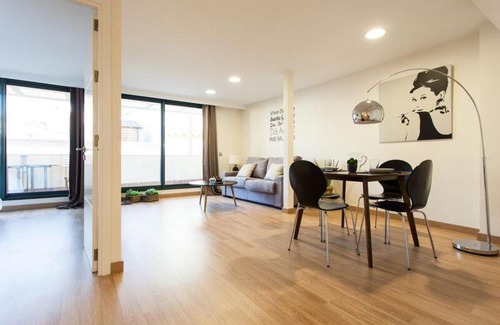 Alfalfa Apartment | Apartments Olé - Albareda 24