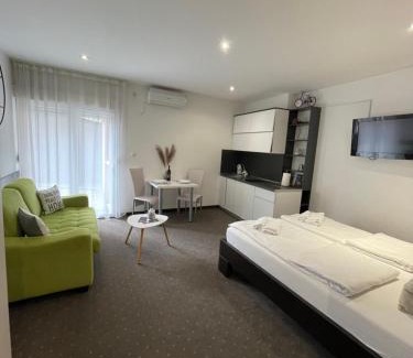 Mostar Old Town Apartment | Apartments & Rooms Villa Zaad FREE PRIVATE PARKING