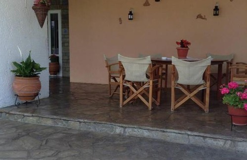 Nei Pori Apartment | Apartments Voula