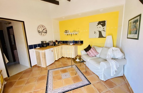 Son Macia Apartment | ApartmentTejado Finca Oasis - absolute quiet location (child-free rental)