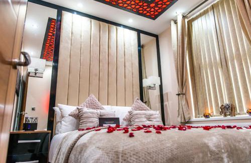 Bradford Apartment | Aphrodite Suites