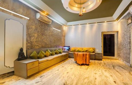 Taj Ganj Hotel | Apollo