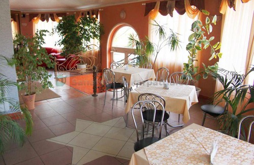 Mukachevo Hotel | Apollon