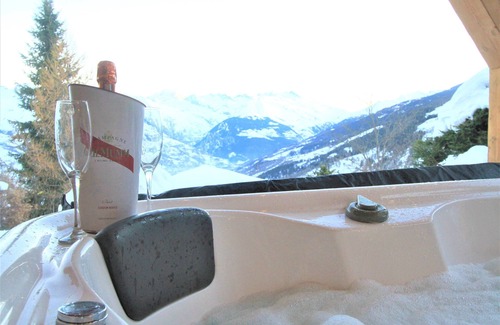 Montchavin Apartment | App Mont Blanc, Chalet Miravidi, Montchavin La Plagne Jacuzzi/Sauna
