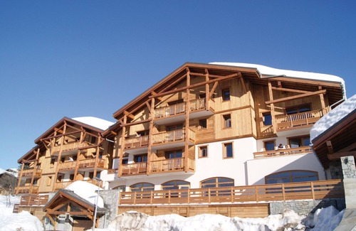 Les Saisies Condo | Appart à 100m des Pistes | Accès piscine + Sauna!