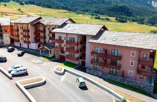 Termignon Apartment | Appart cosy 4 pers, pied des pistes, wifi, garage à Val-Cenis - FR-1-508-261