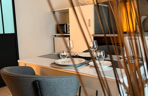 Chateauroux Apartment | Appart cosy Chtx-Clim-Fibre-Commerces-Transports