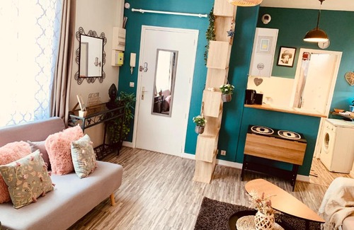 Blois Apartment | Appart "Océan" - 5min Château Blois by Sweet Home Company
