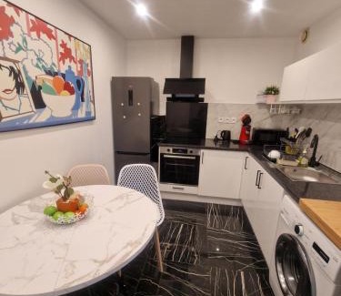 La Ferriere House | Appart RDC spacieux
